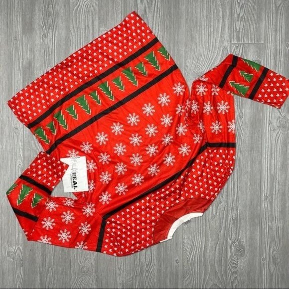 Nwt faux real ugly Christmas sweater “ merry f*cking Christmas “ size XL funny - Picture 3 of 4